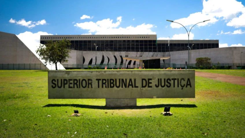 O Marco Civil da Internet na jurisprudência do STJ: e-commerce
