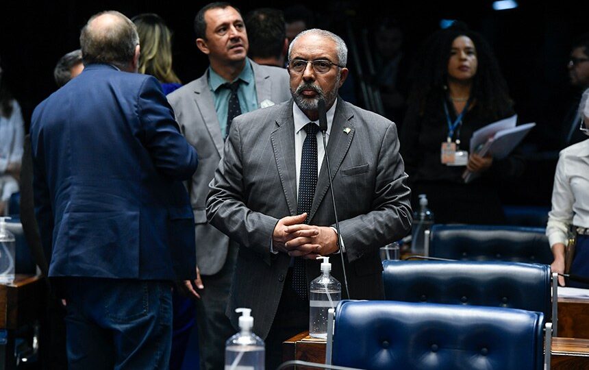 Senado aprova cotas de 30% para negros em concursos públicos