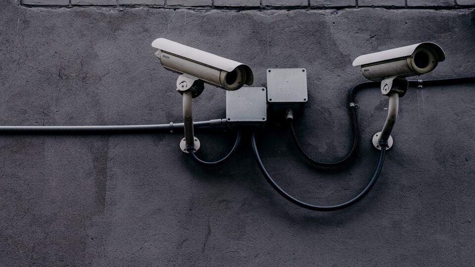 Autorização judicial para a instalação de câmeras em via pública
