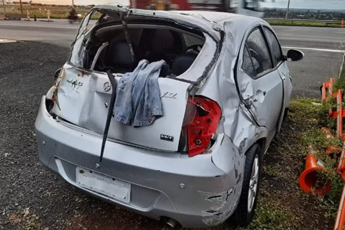 Circunstâncias judiciais: vítima de acidente furta carro do socorrista