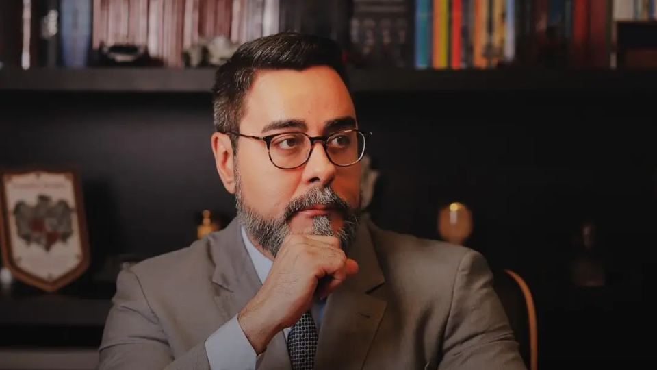 Aposentadoria compulsória: juiz Marcelo Bretas é condenado