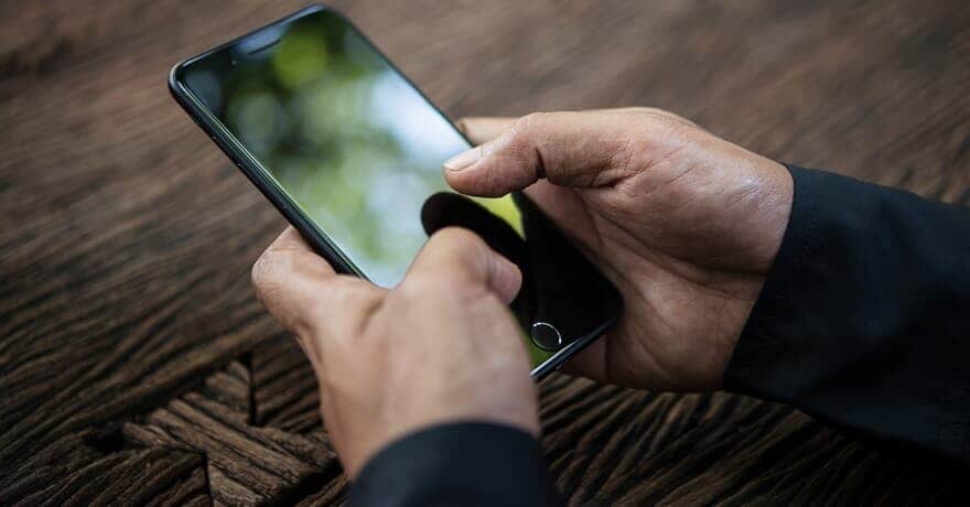 Provas obtidas em celular, sem ordem judicial, são válidas