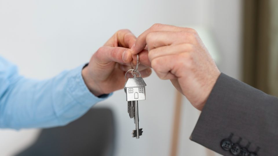 Impenhorabilidade de imóvel alugado: sustento do devedor