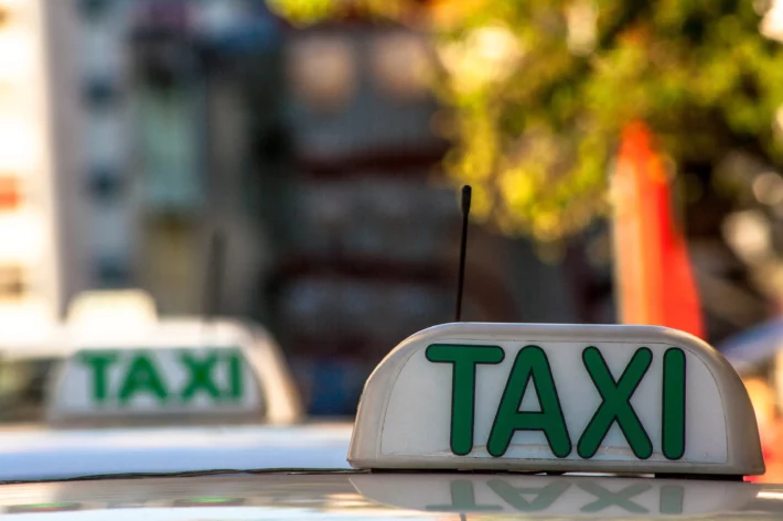 Isenção de IPI para taxistas dispensa exercício prévio da atividade