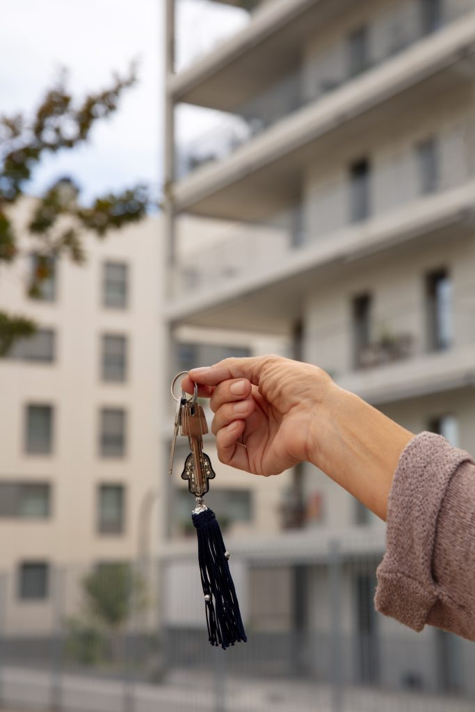 Usucapião familiar e limite de 250m²: área total ou fração?